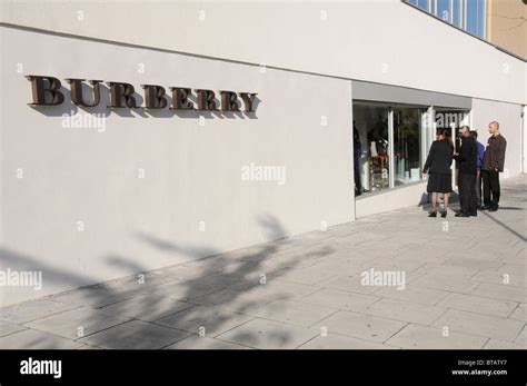 burberry outlet hackney or bicester|burberry clearance outlet.